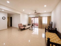 Paya Lebar Road (D14), Apartment #582078951